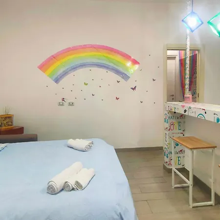 Arcobaleno A Tra Metro E Mare Lejlighed *